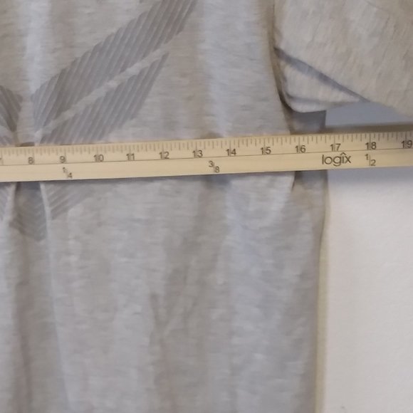 US Military US Air Force Work out Shirt in Size Women's Small - Picture 8 of 8